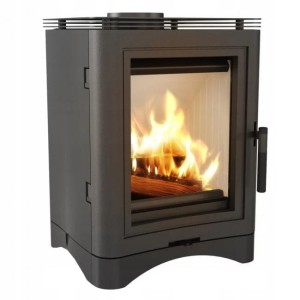 Piec wolnostojący żeliwny KOZA K5 z wylotem spalin fi 150 z termotec , moc 7kw